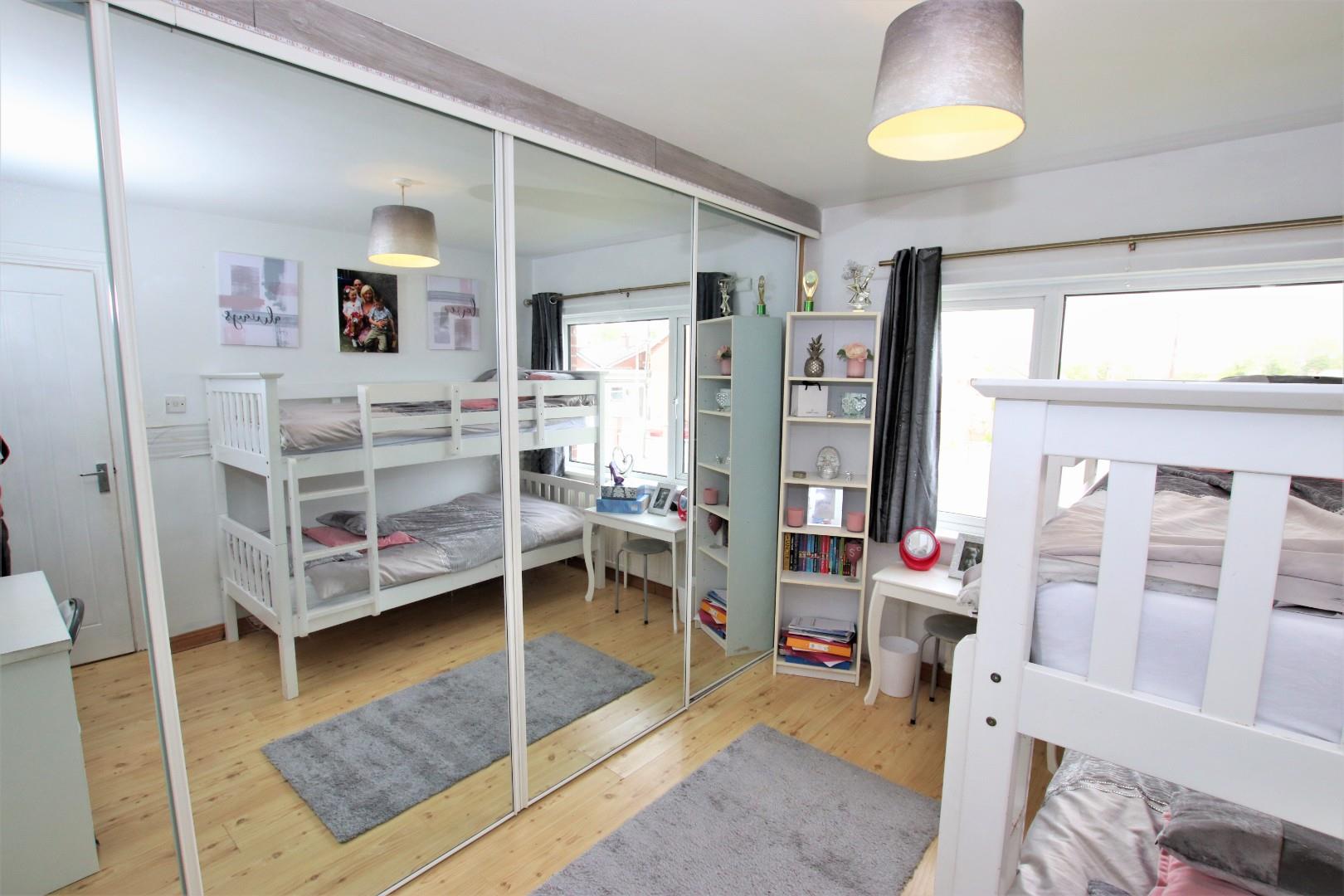 9 Sutton Gardens, Derry/Londonderry BT47 5HP SSTC Homepage Estate Agents Northern Ireland